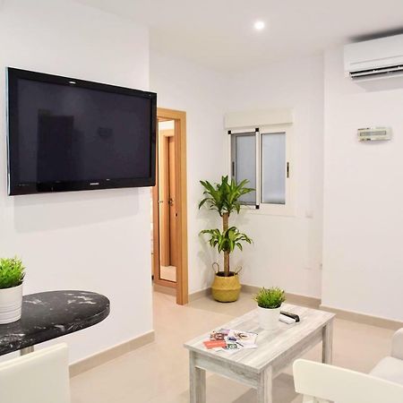 Cozy Apartment City Center Malaga Ngoại thất bức ảnh
