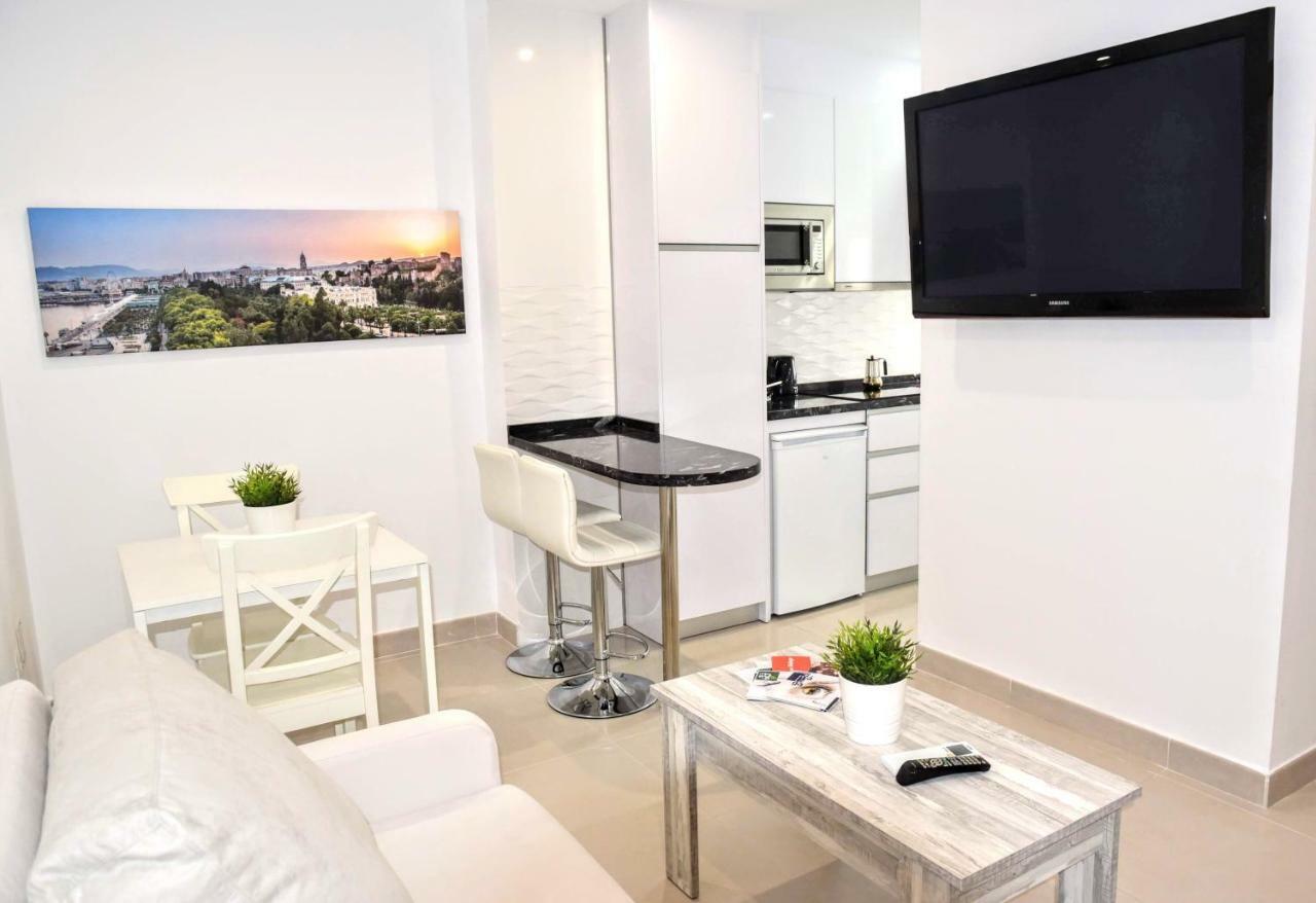 Cozy Apartment City Center Malaga Ngoại thất bức ảnh