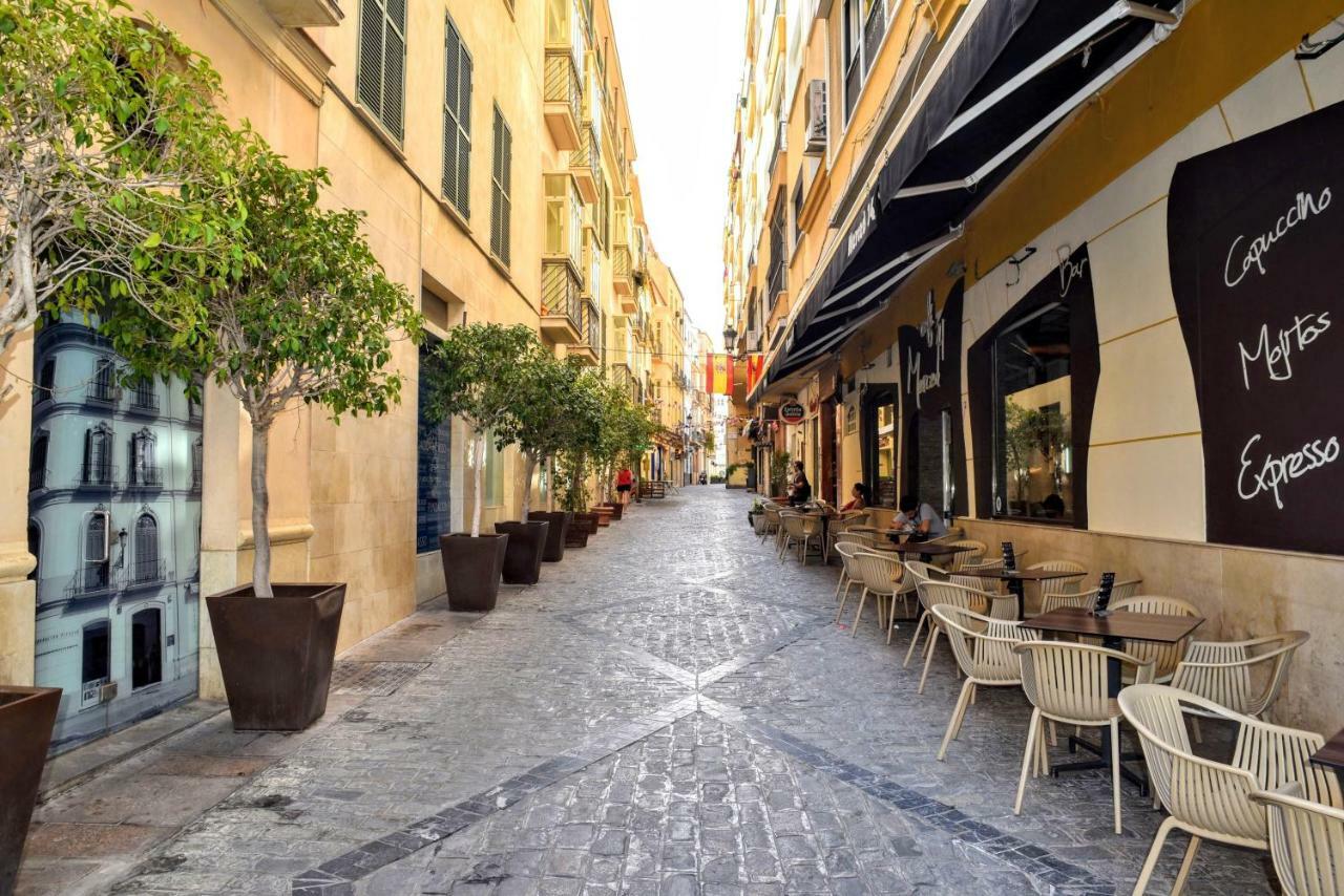 Cozy Apartment City Center Malaga Ngoại thất bức ảnh